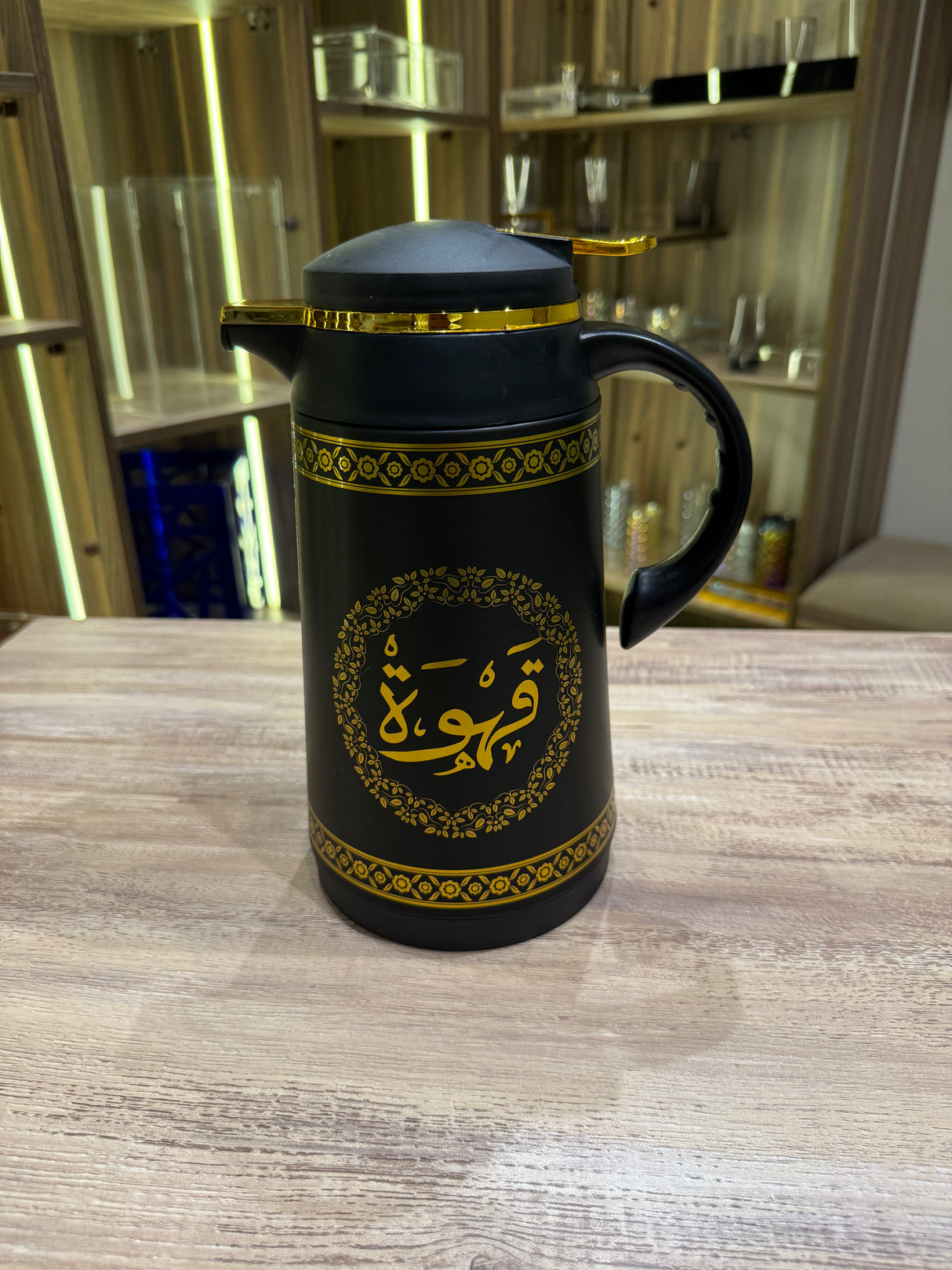 Black (قهوه) water pot 1 Litre