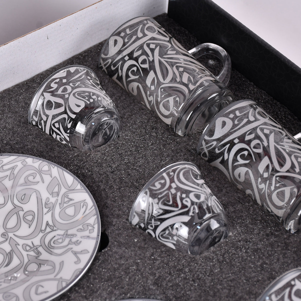 arabic coffee & tea cups with plates set silver (18 pieces)