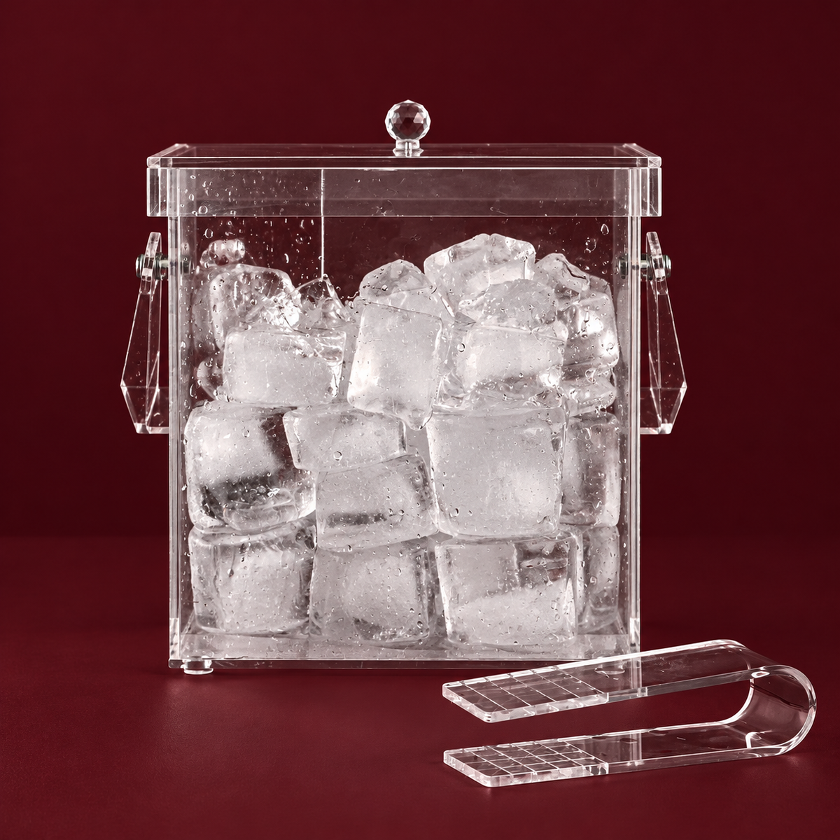 Ice holder with cover