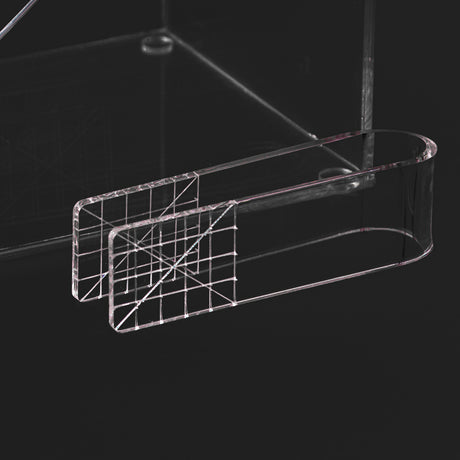 Ice holder with cover